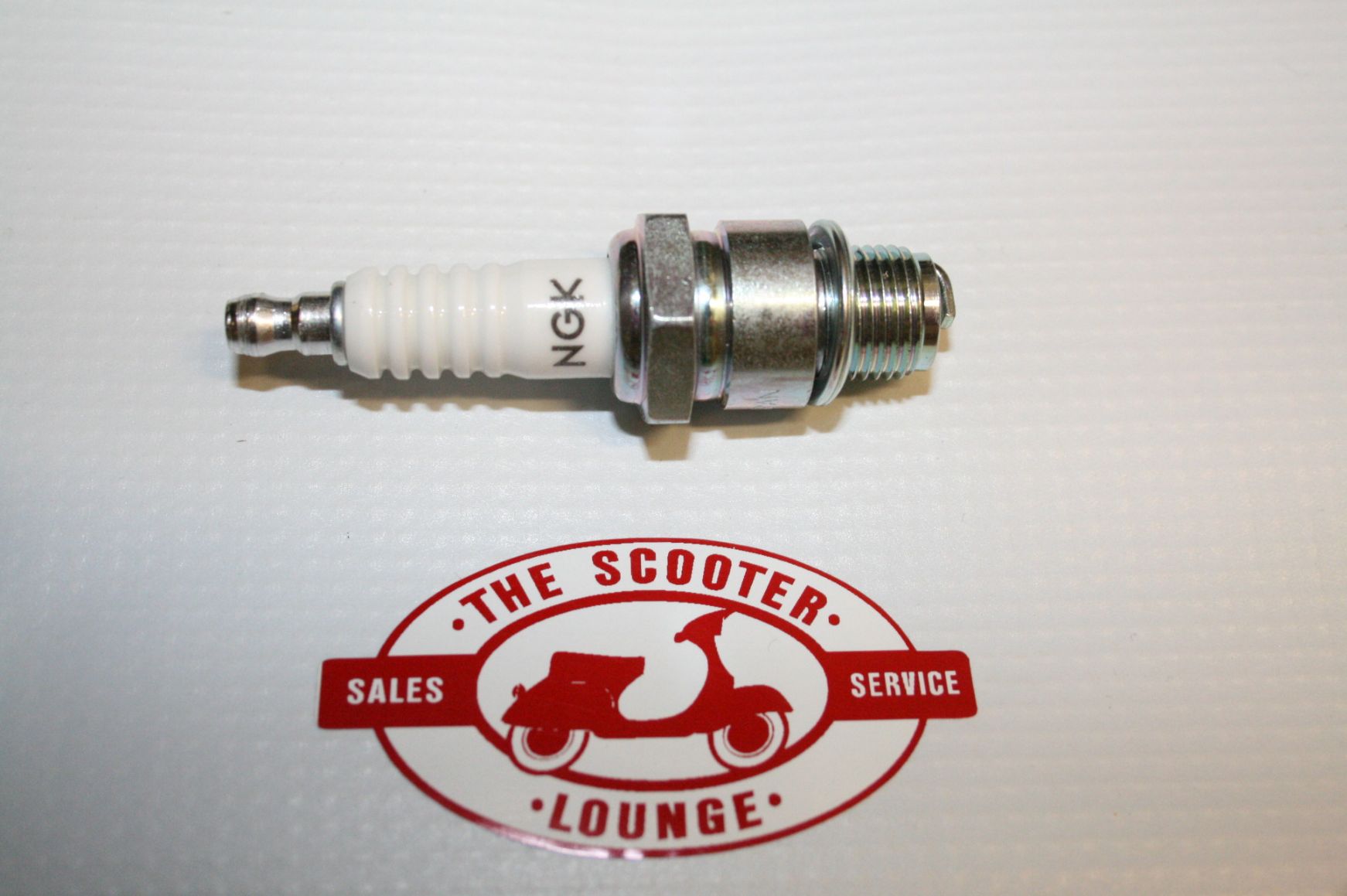 Vespa LX150 Spark Plug